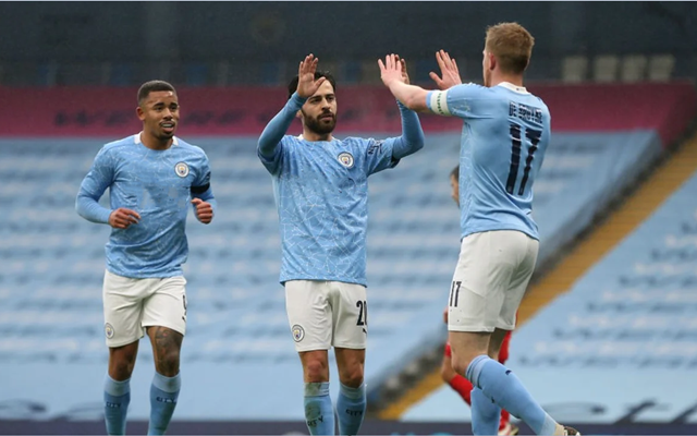 赛地聚焦——英超今晚热度飙升；丹佛掘金临场应变；气氛紧张；赛程密集仍需轮换的简单介绍