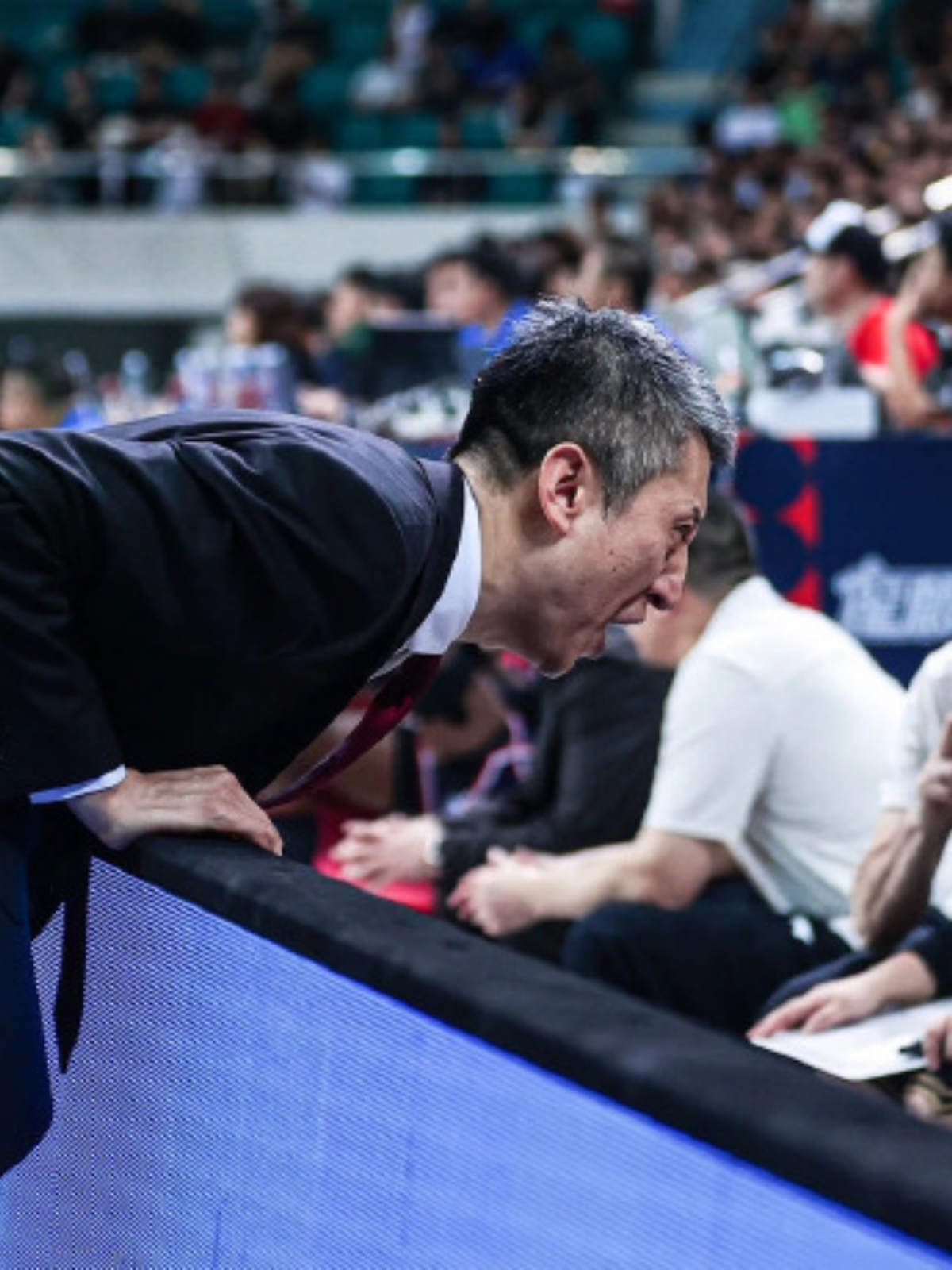 星空体育官方网站成都蓉城内部会议纪要流出——国际比赛日遗憾出局，欧超杯使命明确，更衣室氛围转暖的简单介绍