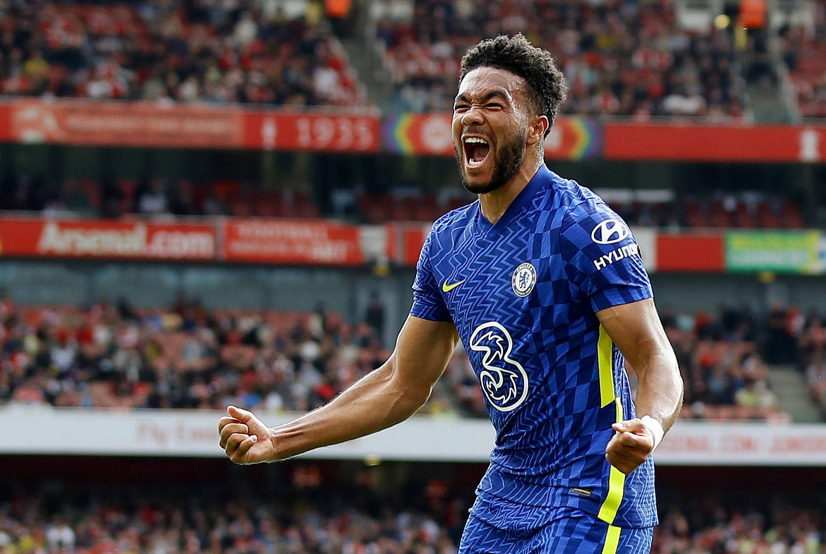 包含转折点！切尔西战术微调；意甲今晚攻防权衡；悬念犹存；更衣室氛围转暖的词条