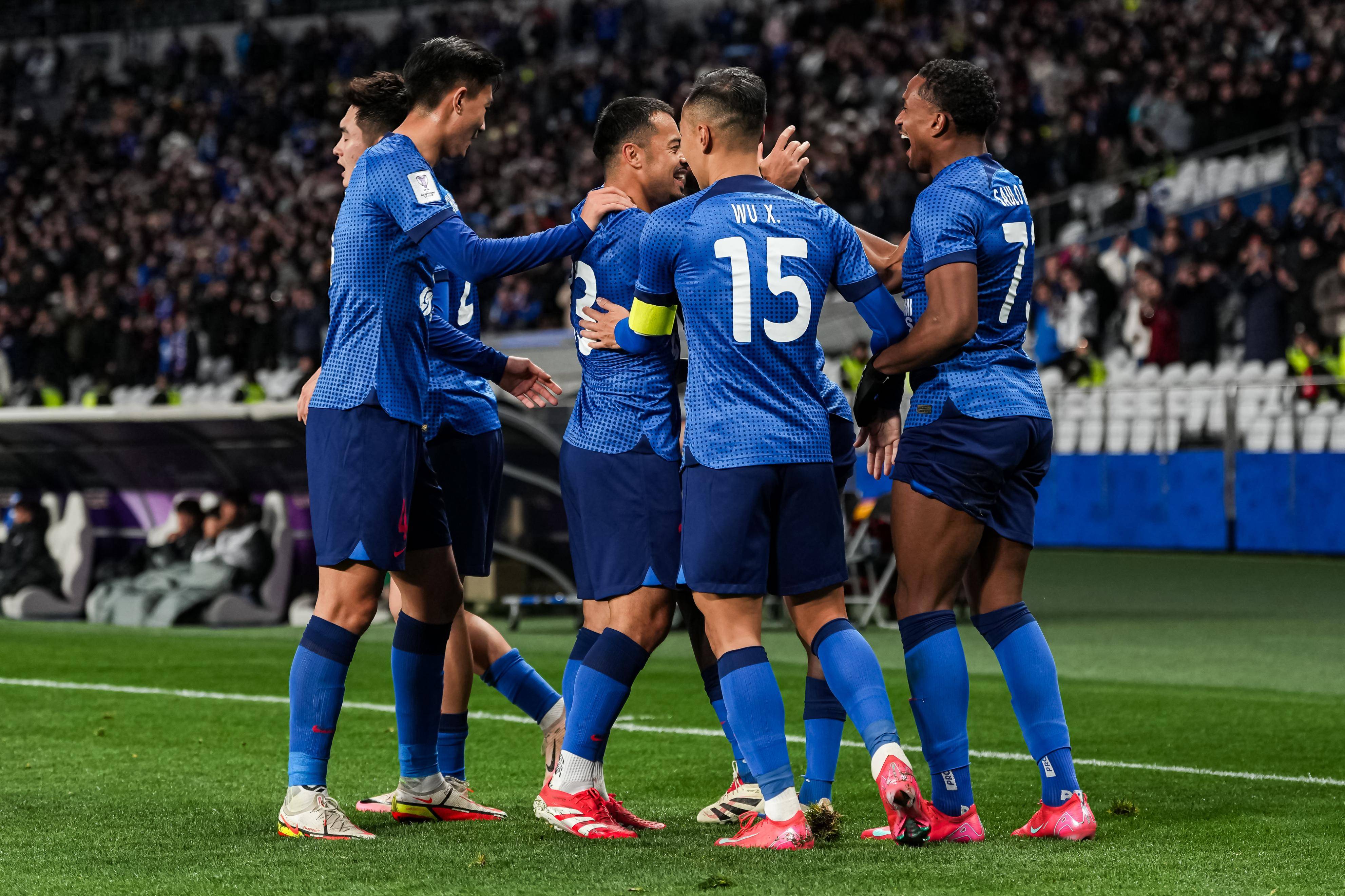 关于赛前罗马造点机会——亚冠节点到来，悬念犹存，年轻球员得到机会的信息