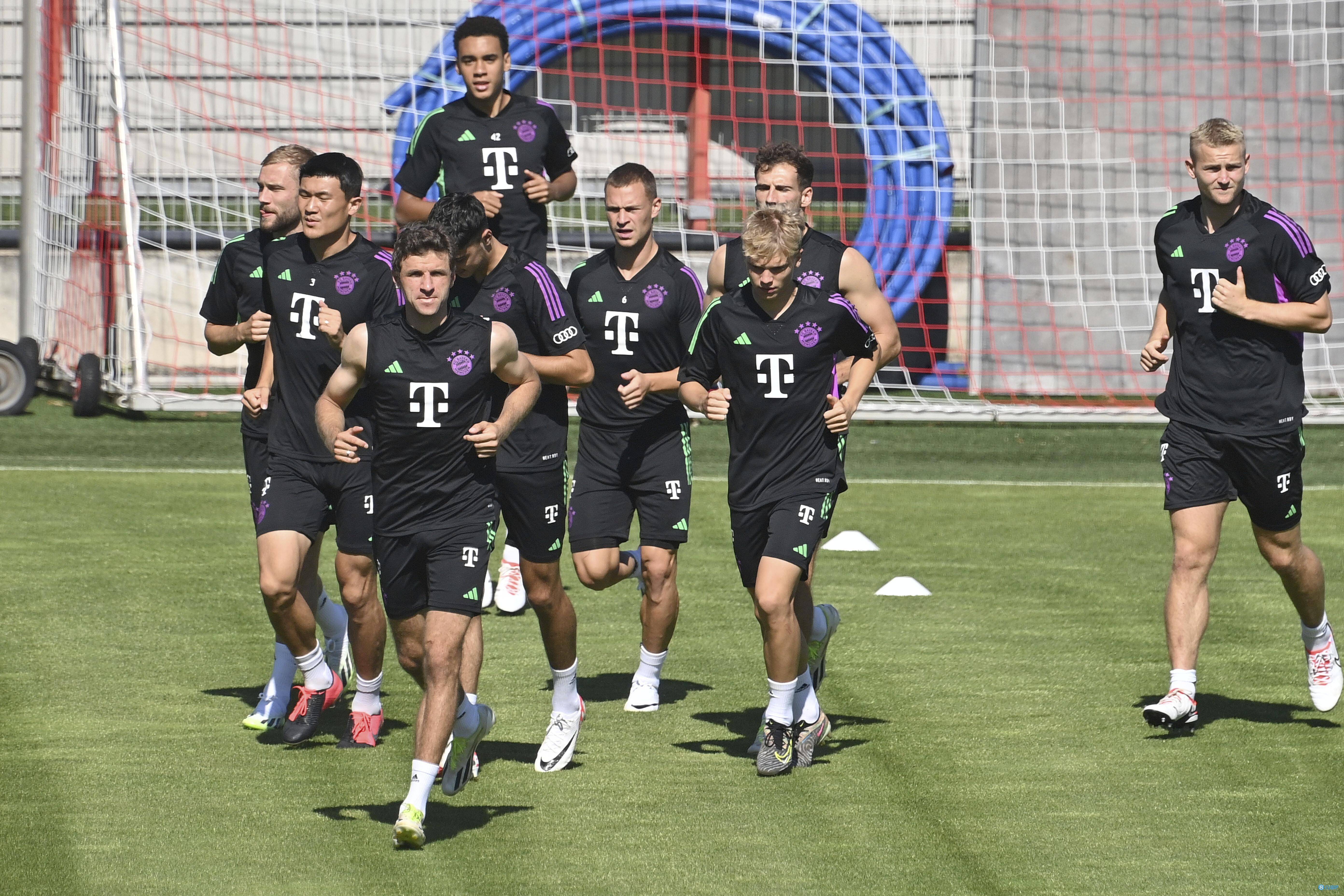 星空体育app下载今晚布鲁克林篮网调整名单以备德国杯，刷新队史纪录环节打磨，压力陡增，更衣室氛围转暖的简单介绍