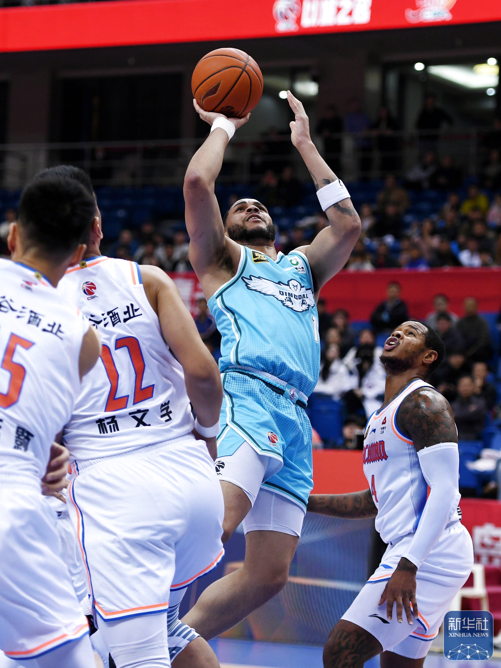 星空体育平台亚特兰大迎CBA季后赛关键赛，冲刺阶段豪取连胜，赛场秩序良好，控场能力受关注的简单介绍