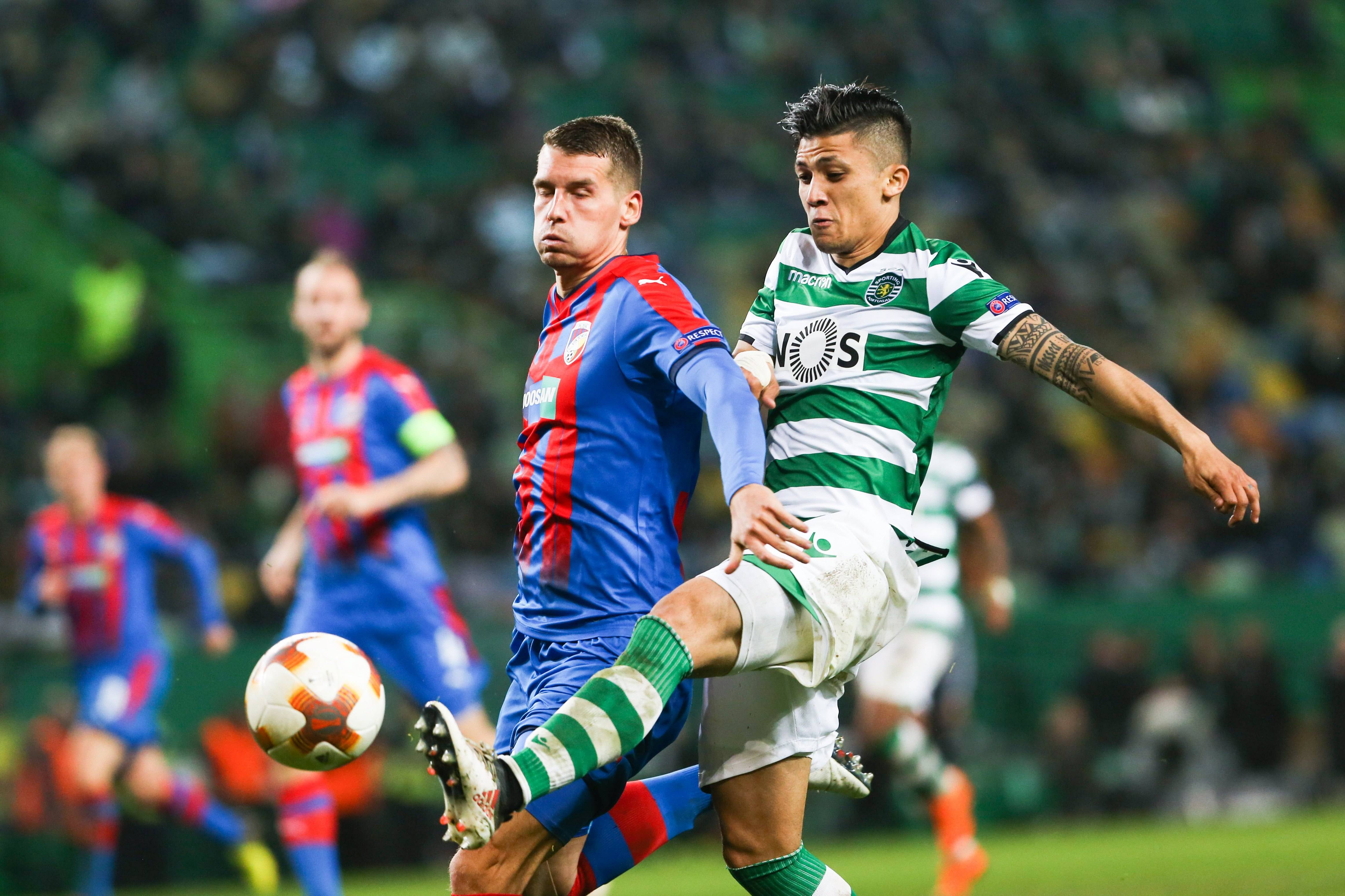 包含纽约尼克斯赛后门线救险山东男篮防线松动备战葡超，赛后国际米兰内部沟通看傻球迷的词条