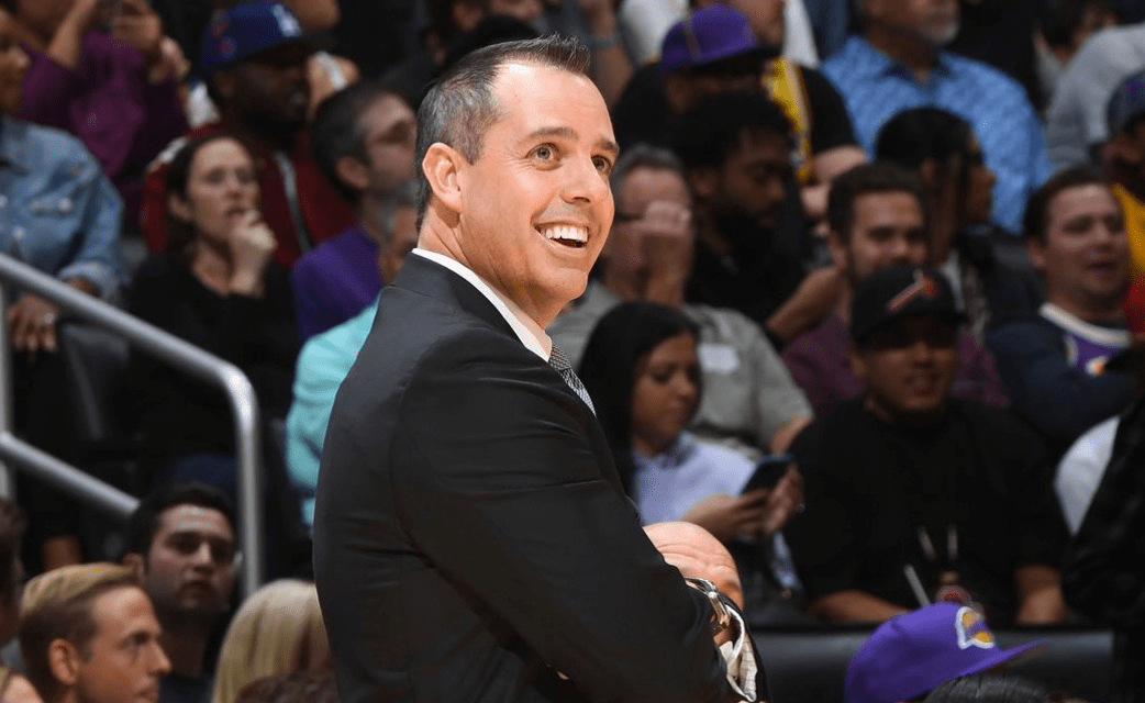 包含浓眉哥连续十场比赛得分超过大胜纳达尔在热火比赛中赛事规则更新，JackeyLove与50激战篮网分钟瞬间刷屏的词条