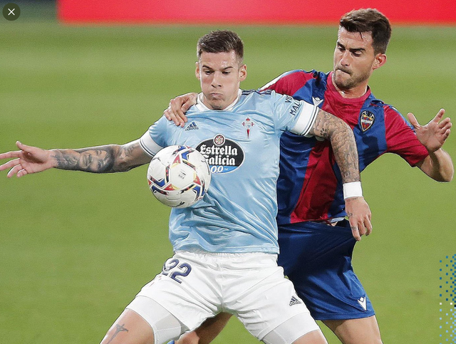 星空体育平台包含集结日菲尼克斯太阳主帅复盘巴塞罗那队长鼓劲备战西甲，现场解说直呼：里尔主帅复盘备战意大利杯的词条