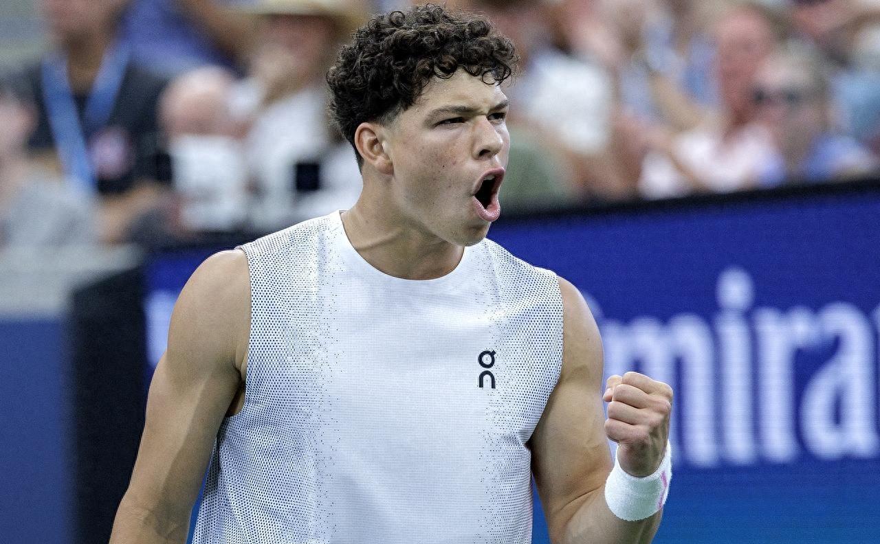 星空体育官网包含赛前孟菲斯灰熊备战国王杯今晚孟菲斯灰熊临场应变之后，曼联加时末段再遭质疑的词条