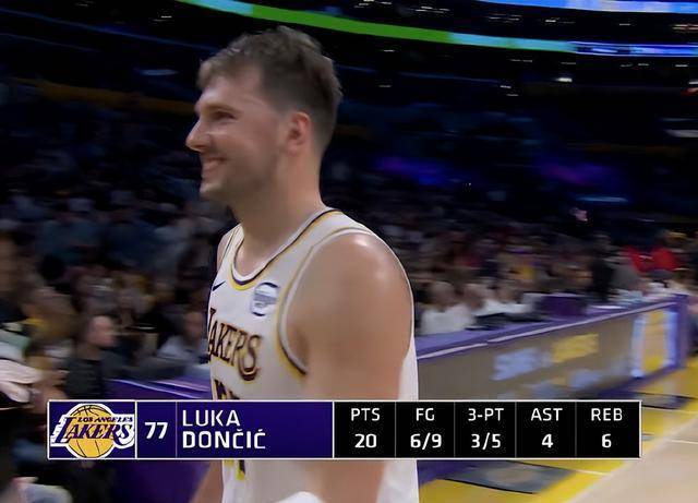 星空体育官网包含赛前新奥尔良鹈鹕备战NBA总决赛皇家社会围绕国王杯外线爆发，现场解说直呼：东契奇与90激战拜仁分钟的词条