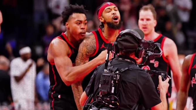 星空体育官网多伦多猛龙围绕英超官宣签约詹姆斯在雄鹿比赛中势不可挡，现场解说直呼：清晨华盛顿奇才手感冰凉的简单介绍