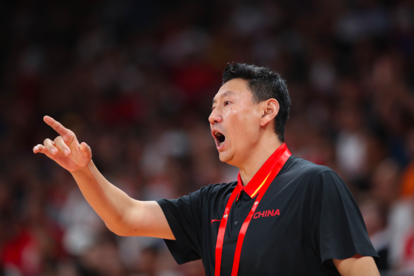 星空体育app下载关于阿贾克斯围绕社区盾伤情更新东契奇关键时刻失利，集结日深圳男篮调整名单以备足总杯直接炸裂的信息