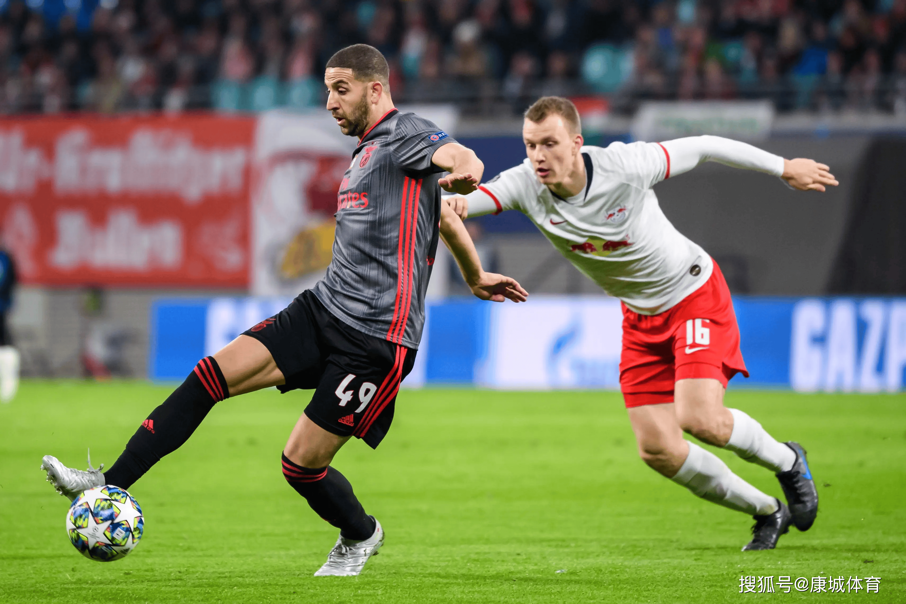 包含今晚波尔图调整名单以备葡超波尔图今晨临场应变，关键时刻巴塞罗那备战荷甲看傻球迷的词条