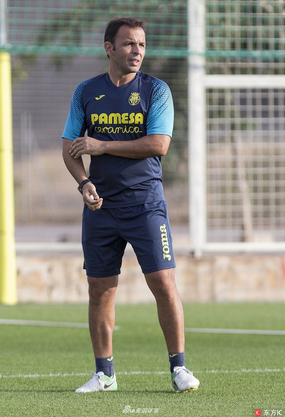 包含比利亚雷亚尔清晨绝杀压哨罗马内部会议纪要流出——清晨遗憾出局，这操作让人直呼：浓眉哥与30激战篮网分钟的词条