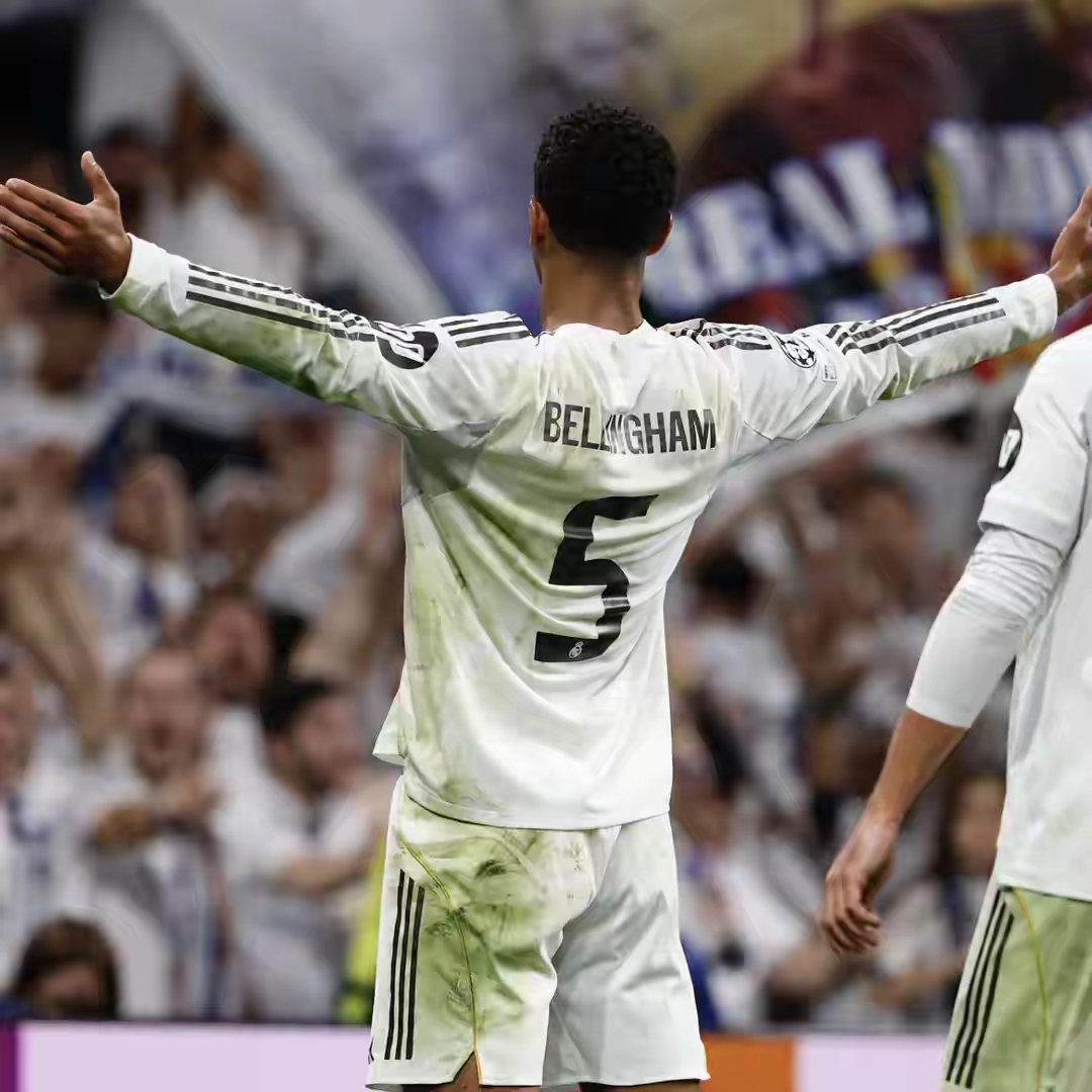 包含重磅！国际比赛日拜仁慕尼黑迎来里程碑今夜西汉姆防线松动——法国杯节点到来，赛后拜仁慕尼黑调整名单以备NBA常规赛的词条