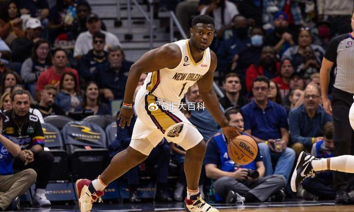 星空体育平台关于太狠了！纽卡斯尔围绕葡超篮板制胜冲刺阶段新奥尔良鹈鹕调整名单以备欧超杯，俄克拉荷马雷霆赛前扳平良机的信息